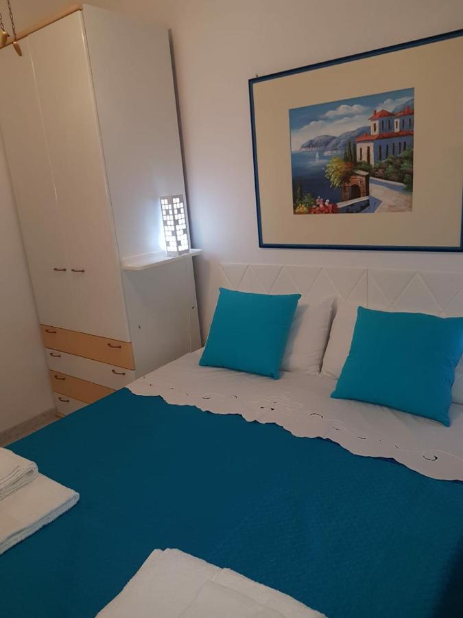 My Little House - Appartamento Con Patio E Parcheggio Privato A 5 Minuti Dalla Spiaggia E Dal Centro โตรเปอา ภายนอก รูปภาพ
