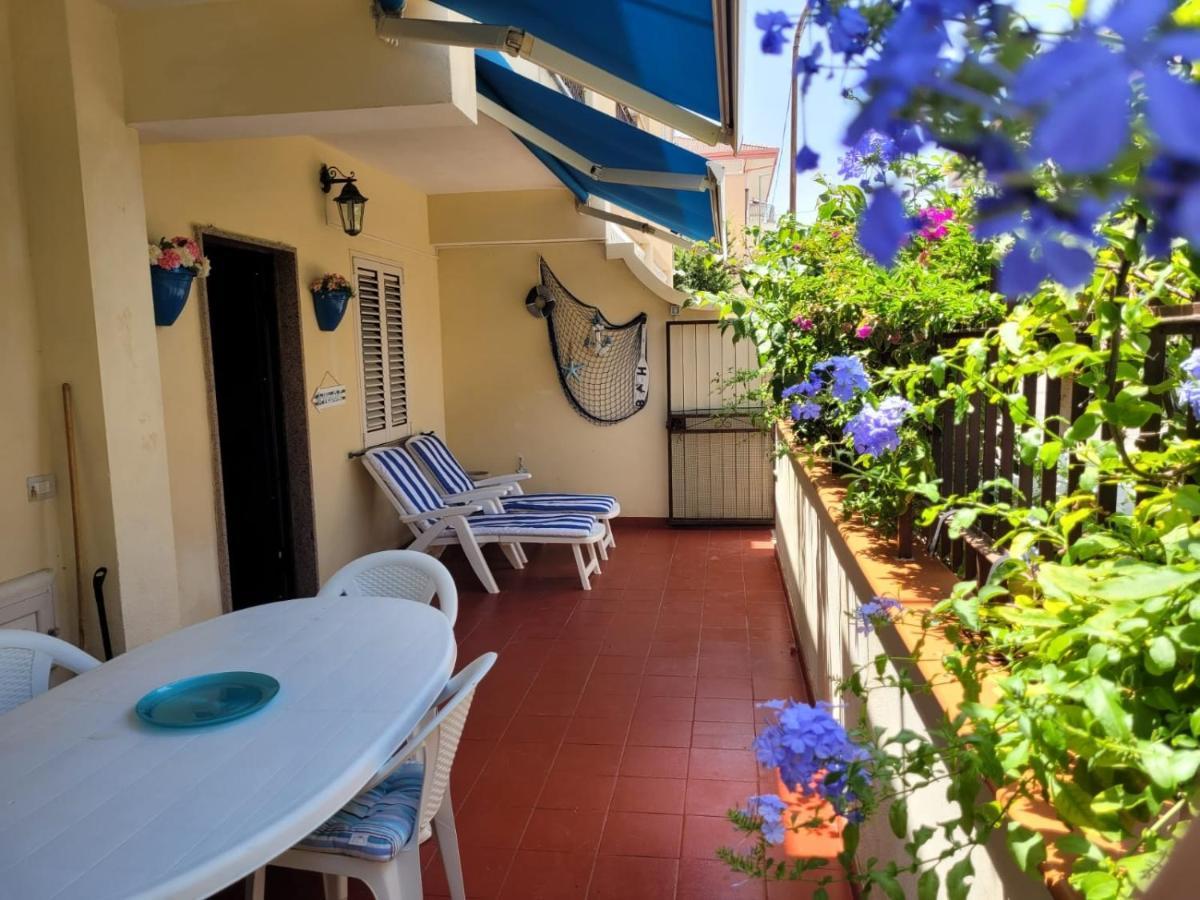 My Little House - Appartamento Con Patio E Parcheggio Privato A 5 Minuti Dalla Spiaggia E Dal Centro โตรเปอา ภายนอก รูปภาพ